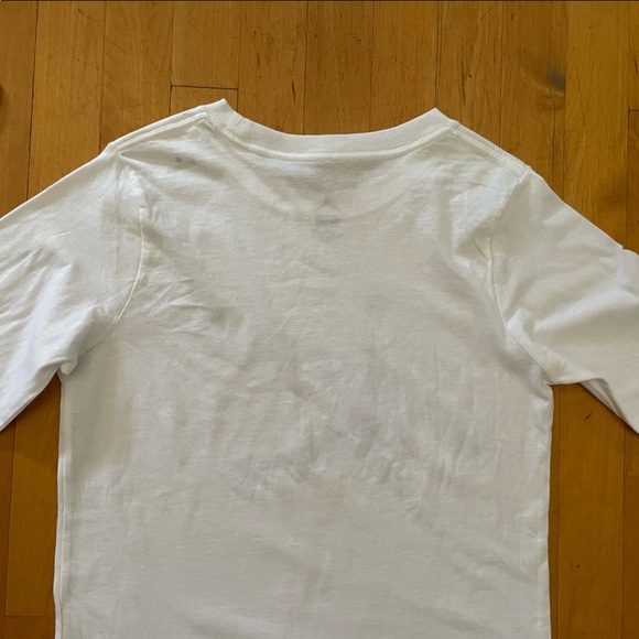 Air Jordan YOUTH Kids White long sleeve Shirt Size L (16-18) - Picture 9 of 10